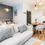 Wonder - Orlik - Z Widokiem Na śnieżkę, Blisko Wyciągów, Arena I Kościółka Wang Apartamento *
